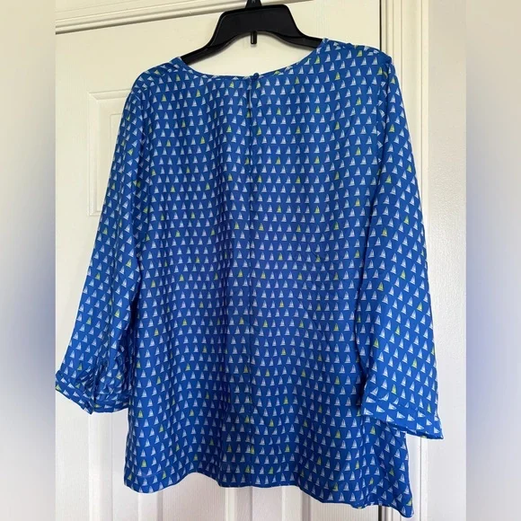 Merona Blue sailboat Patterned Women's Top XXL - Picture 2 of 3
